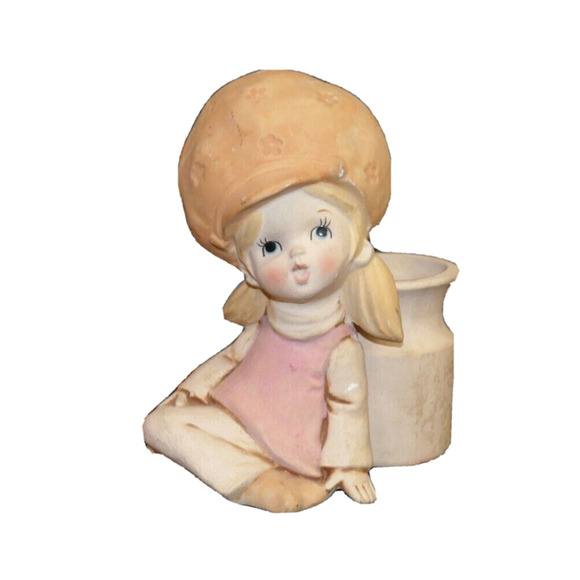Vintage 1960's Ceramic Sitting Girl with Hat and Tiny Planter - Picture 1 of 12